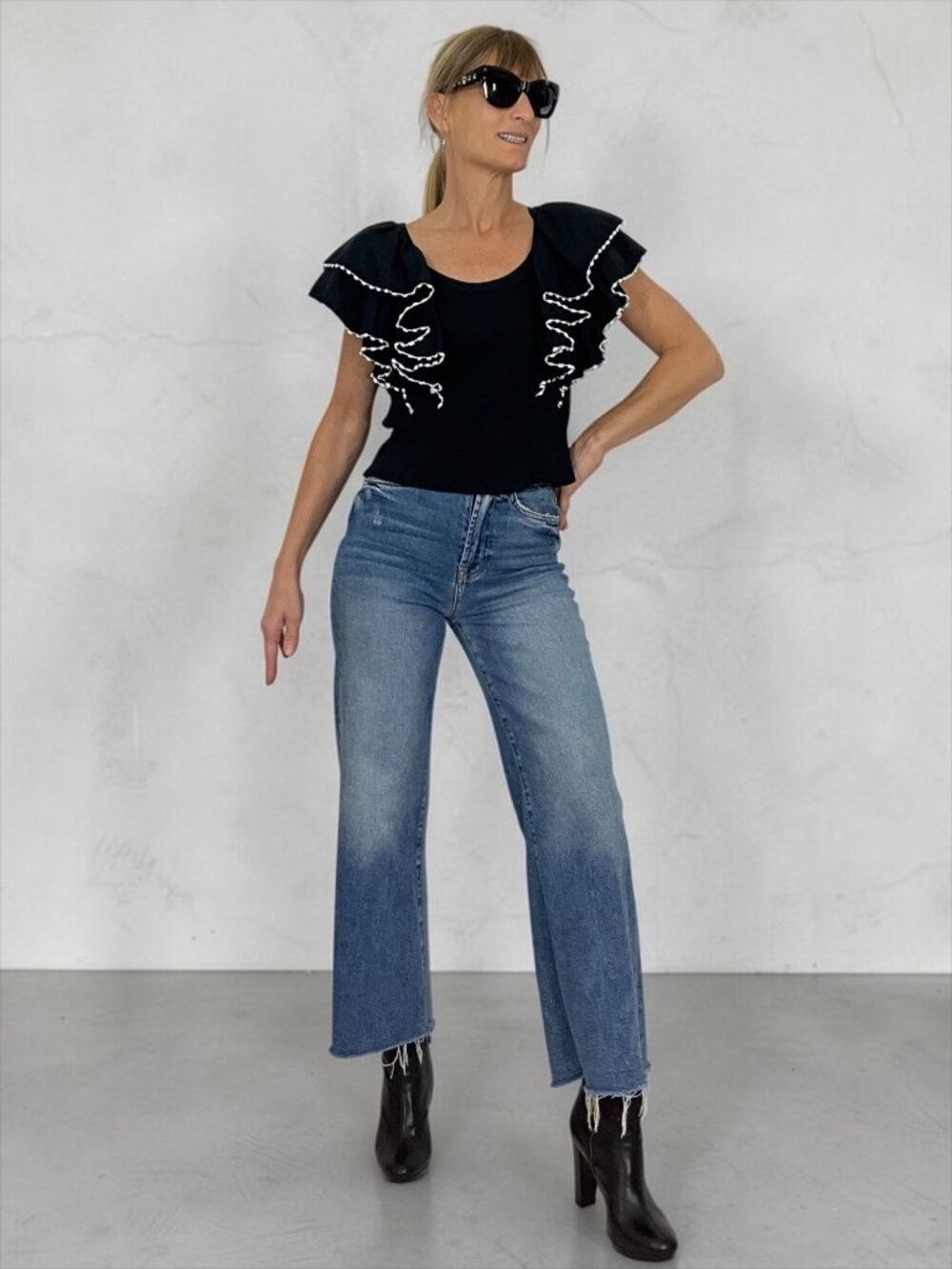 Anthropologie Oversized Ruffles Top 2XS XXS Black Cap Sleeve